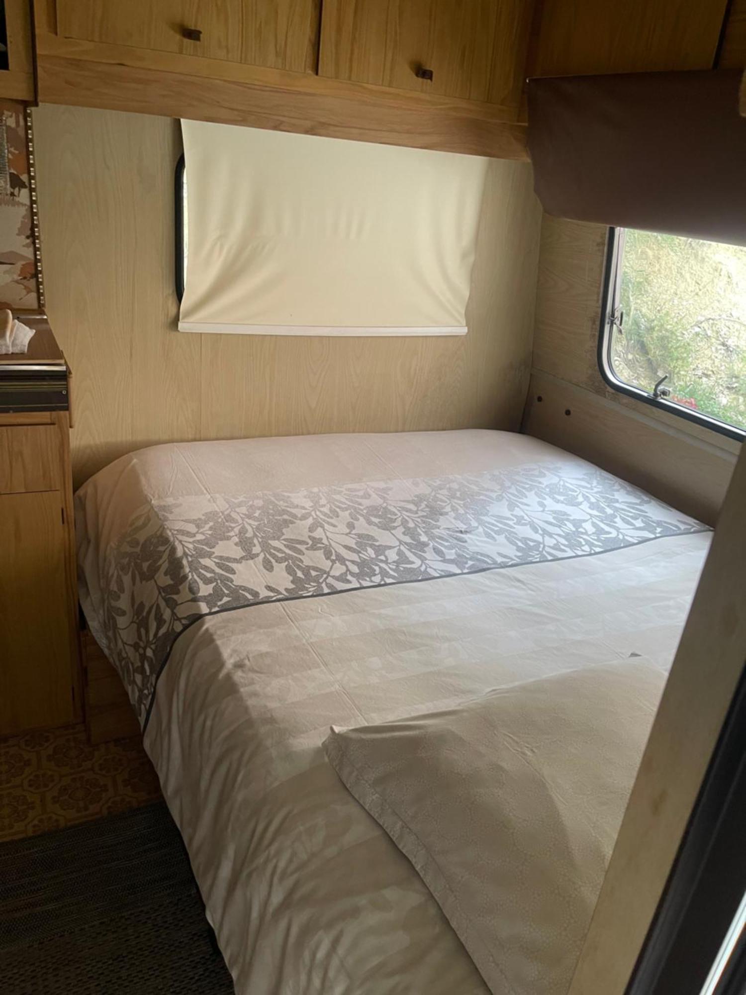 Caravanes De Provence Aiglun  Zewnętrze zdjęcie